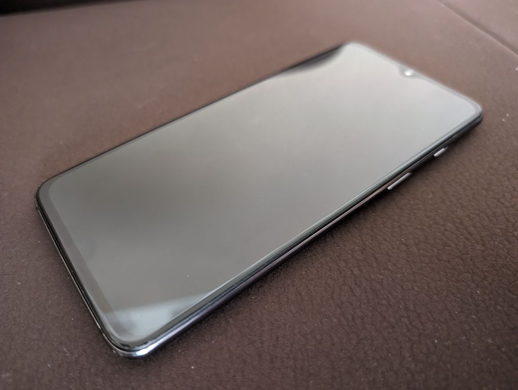 OnePlus 7 mirror grey