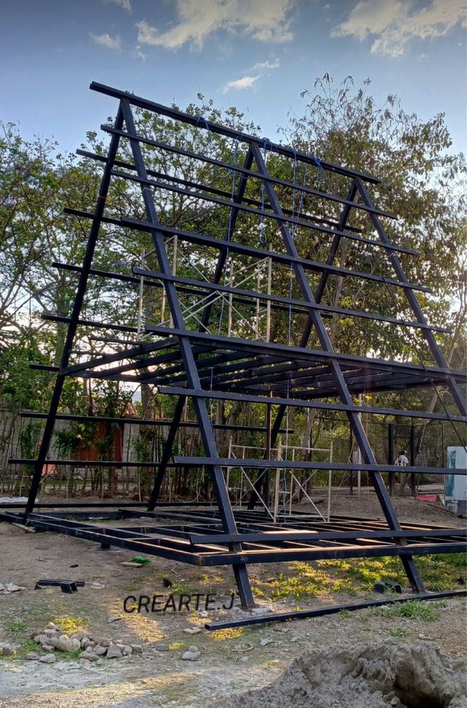 Cabana em estrutura metalica