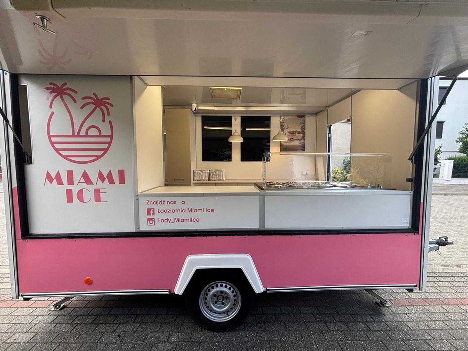 Przyczepa gastronomiczna / Lodziarnia / Wyposażona / Gotowy Biznes