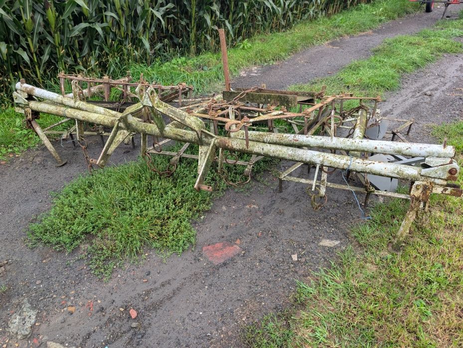 Maszyny rolnicze sprzedam