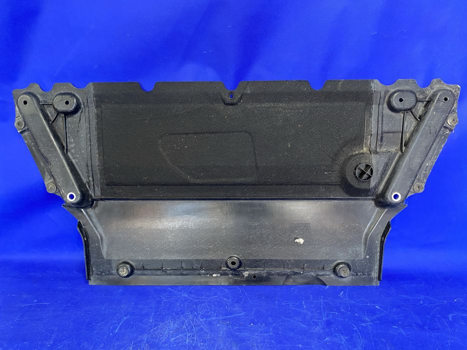 OSŁONA silnika AUDI A4 B9 płyta pokrywa dolna oryginał 43 km przebiegu