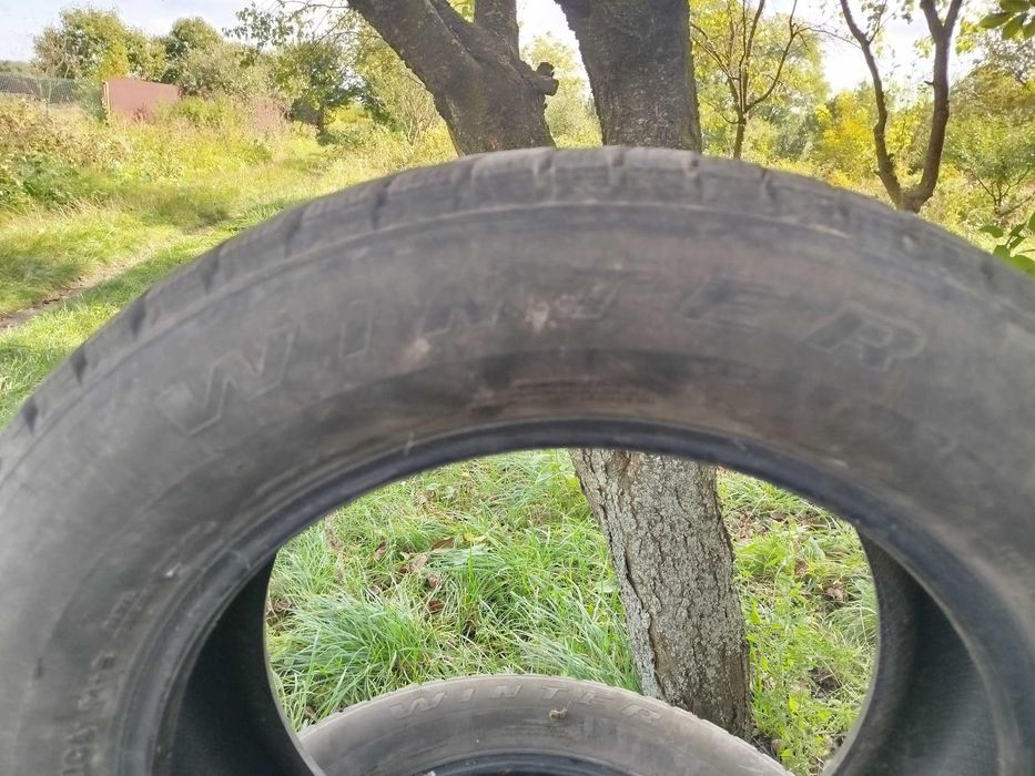 TRIANGLE Winter 235/60 r 18