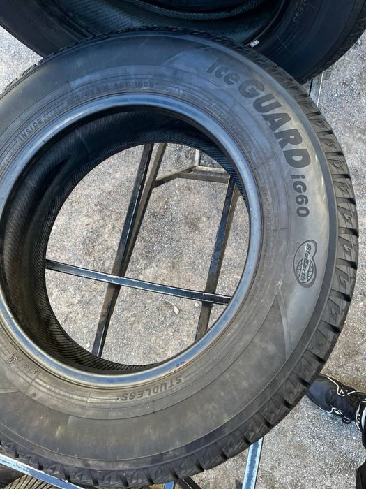 Шины БУ 215 65 R 16 YOKOHAMA ice Guard IG60 Зимний комплект