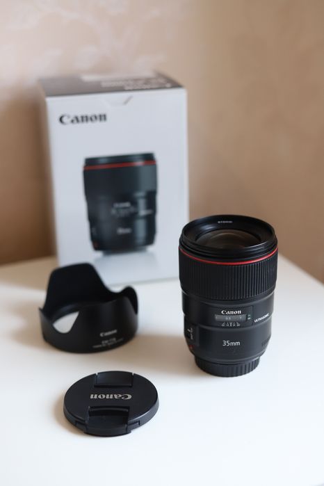 Об'єктив Canon EF 35 mm f/1.4L II