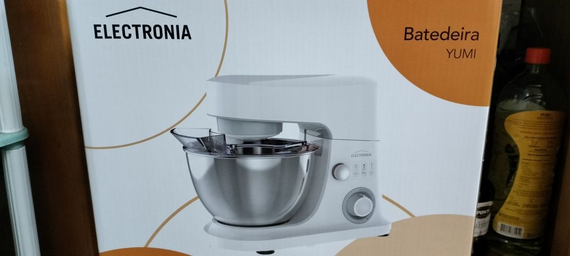 Batedeira eletronia nova