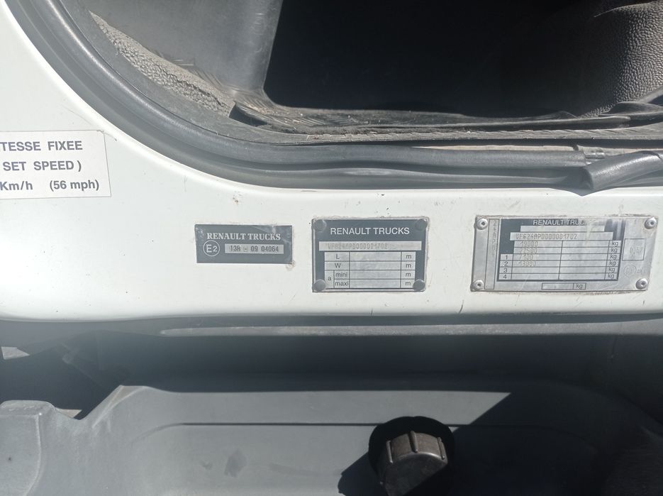 Vende se Caminhão Renault 2008 19 toneladas