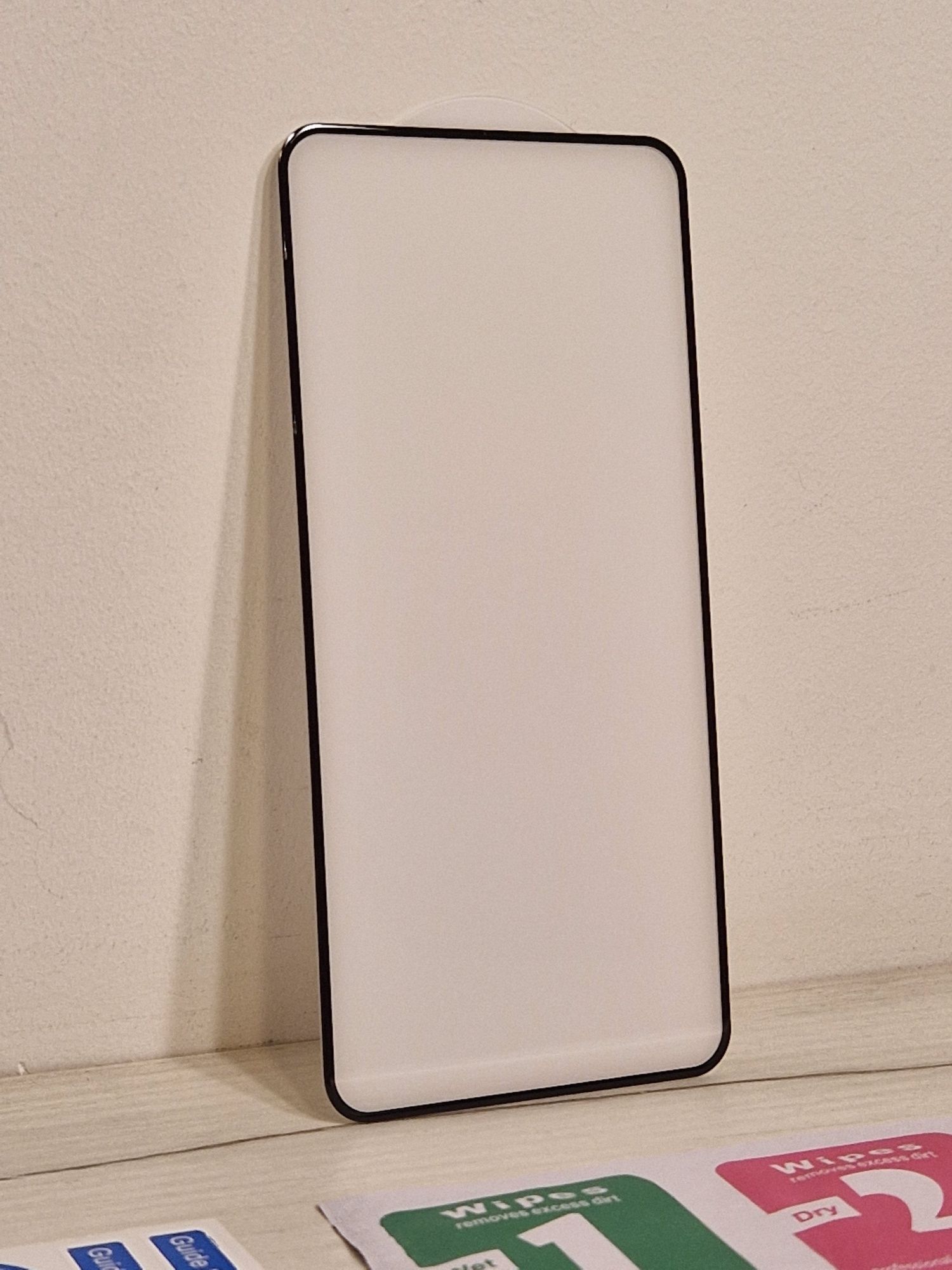Hartowane szkło HARD Full Glue 5D SAMSUNG S22 with fingerprint unlock