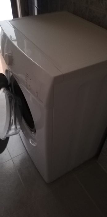 Maquina de lavar roupa