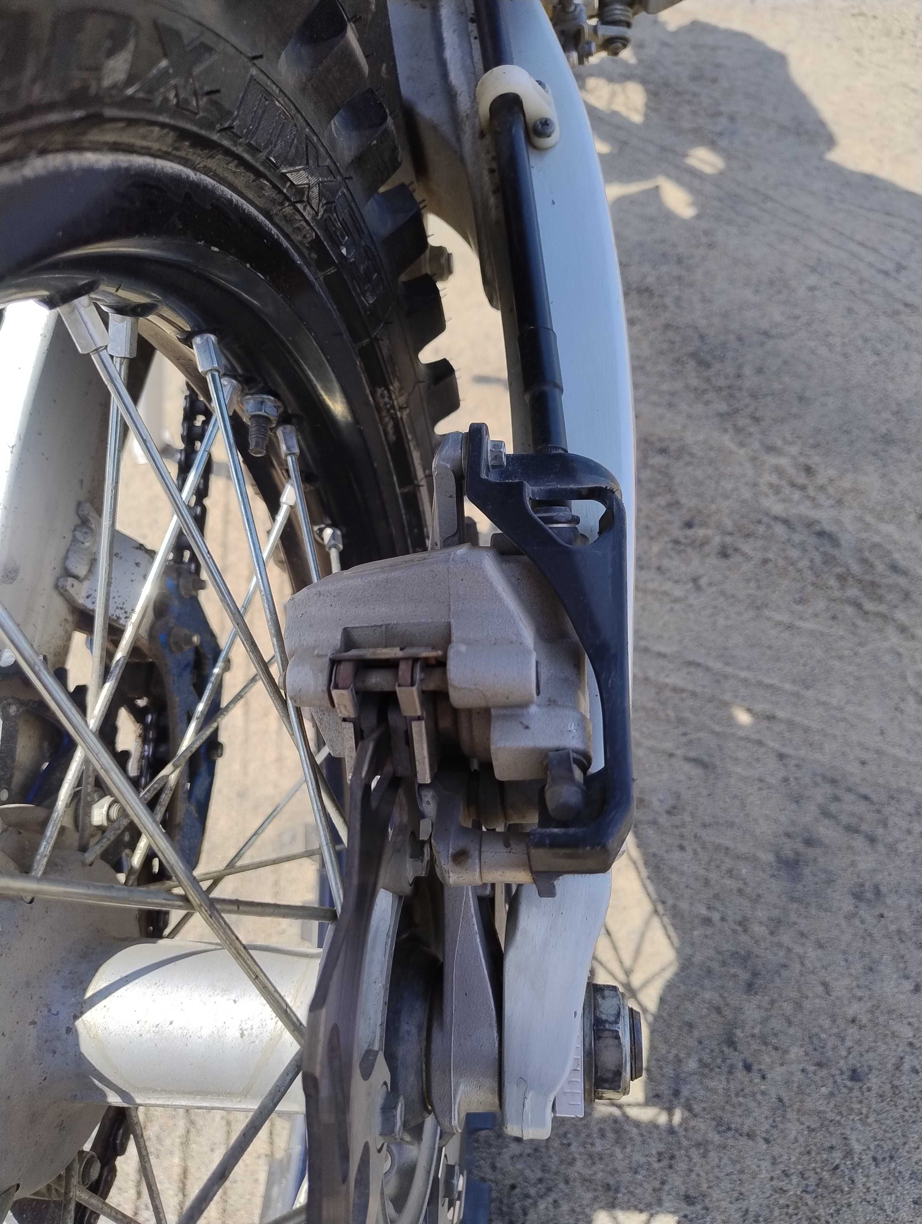 Yamaha yz450f 12r