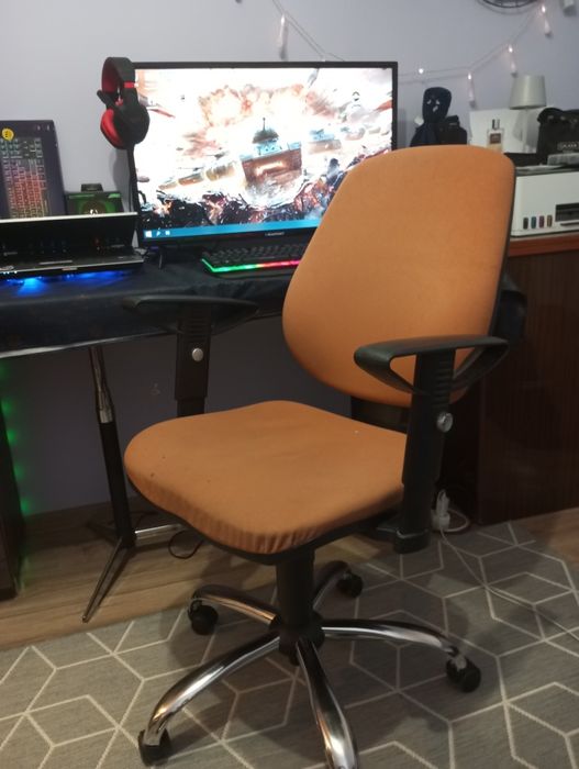 Krzesło obrotowe PROSZĘ PISAĆ NA OLX!!!