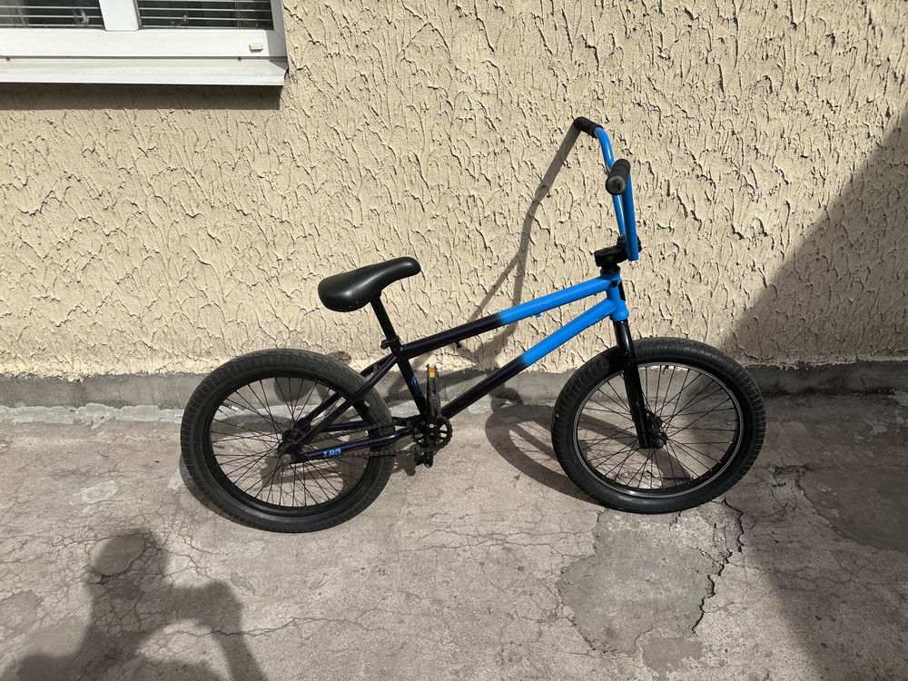 Продам BMX Mongoose