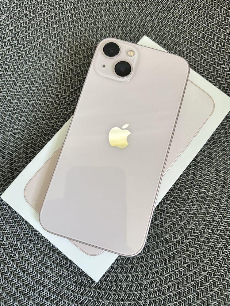 іPhone 13 pink на 128 gb