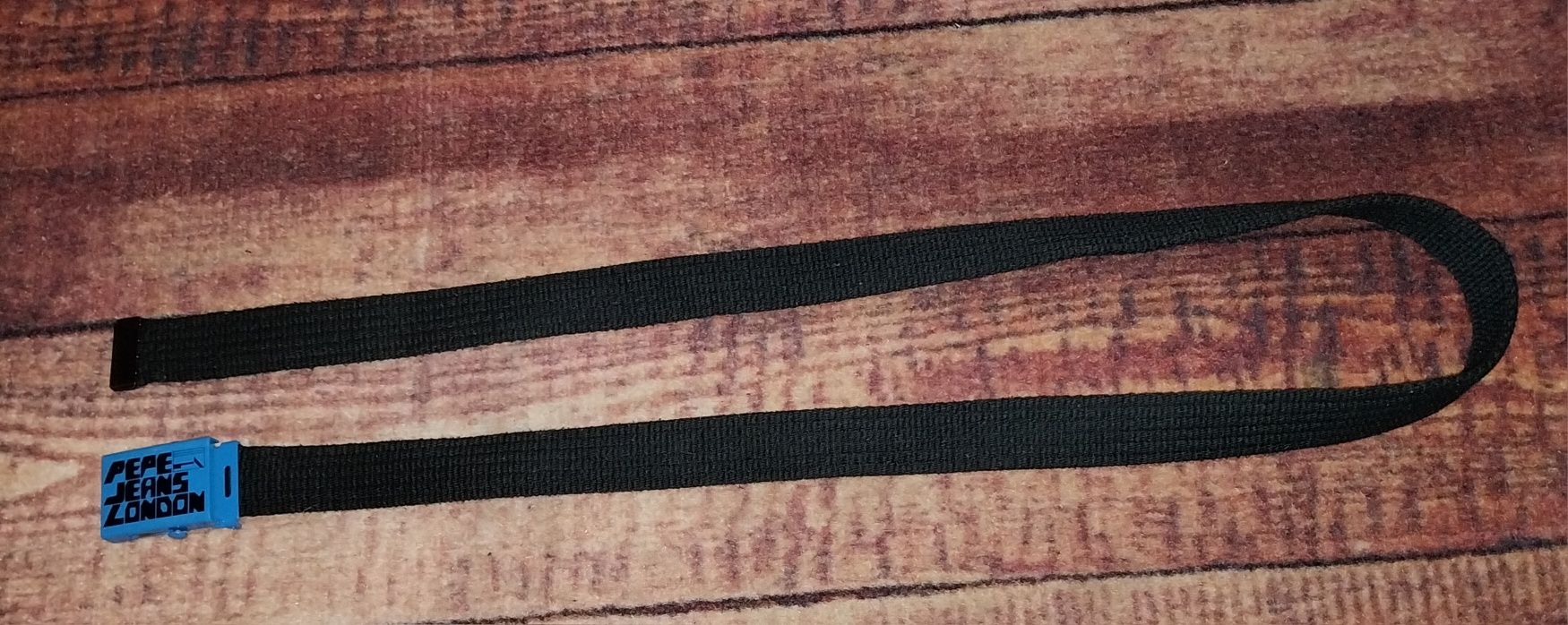 Pepe Jeans London czarny pasek z materiału z klamrą