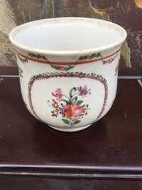 Taça em Porcelana Chinesa séc XVIII Reinado Qianlong 9,6 cm