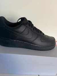 Nike Air Force 1 Low '07 Black EU 42