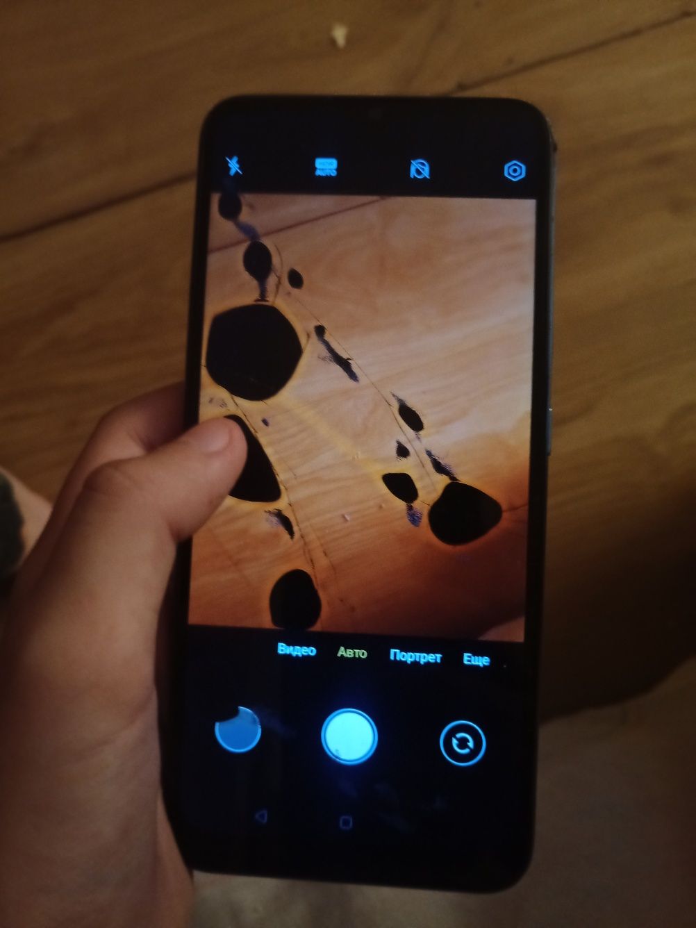 Продам телефон  realme