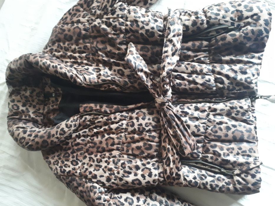 Жіноча коротка Курточка р.46 H&M леопард