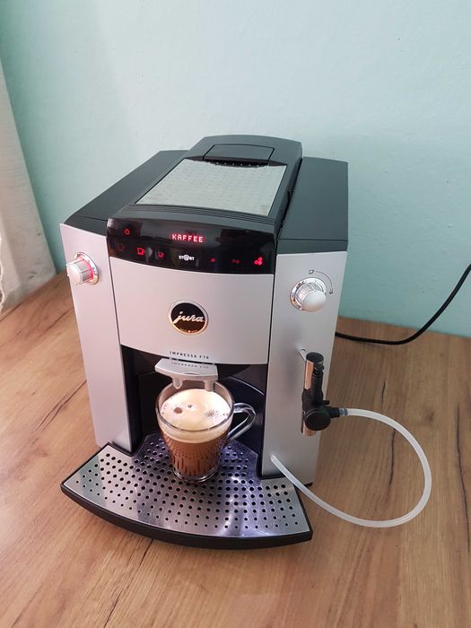 Ekspres JURA F70 bardzo ładny gwarancja 6 m-cy serwis