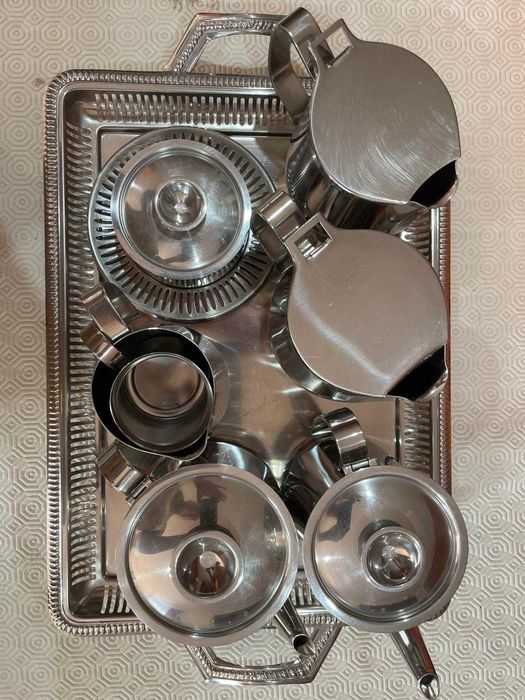 Conjunto de mesa em inox – completo
