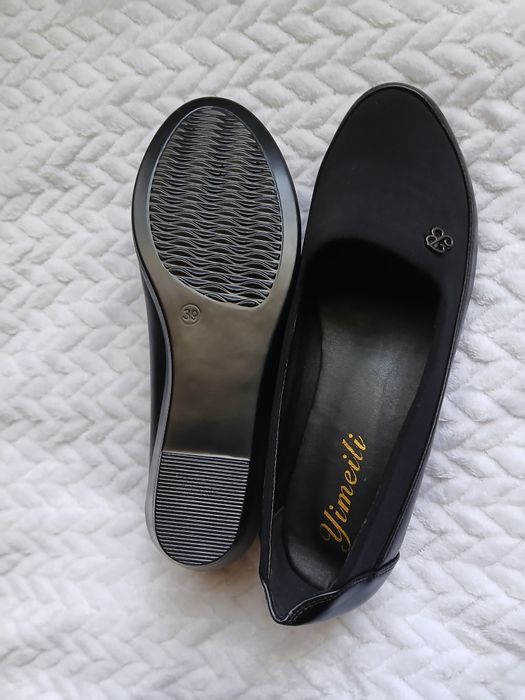 Туфлі жіночі чорні