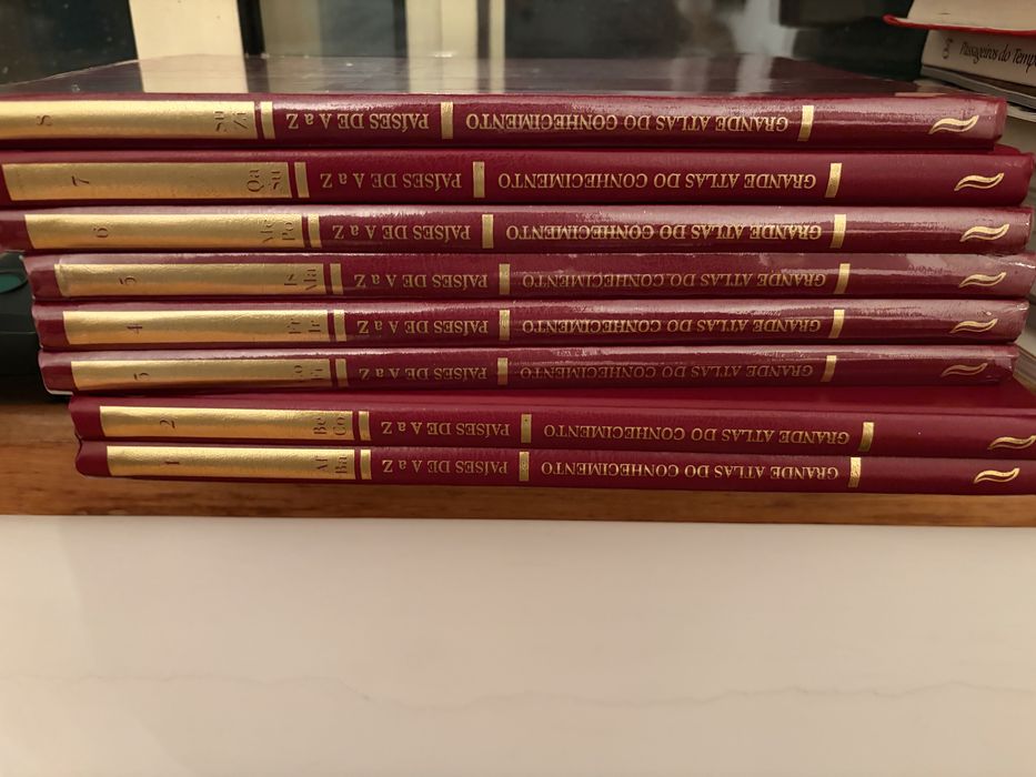 Diversos livros e colecoes