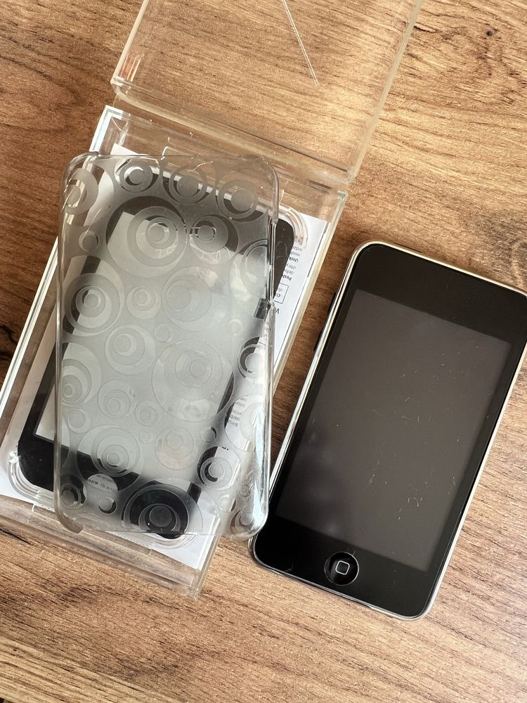 Ipod 8gb (все працює)