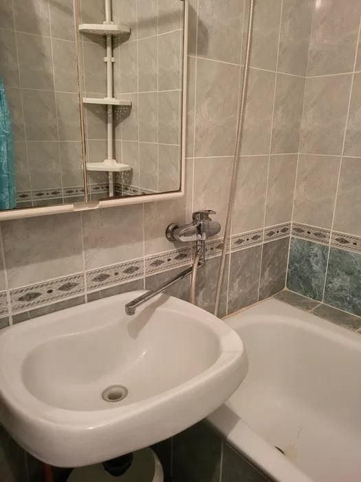 Продаж Руденко Мішуги Вишняківська Метро Позняки SF