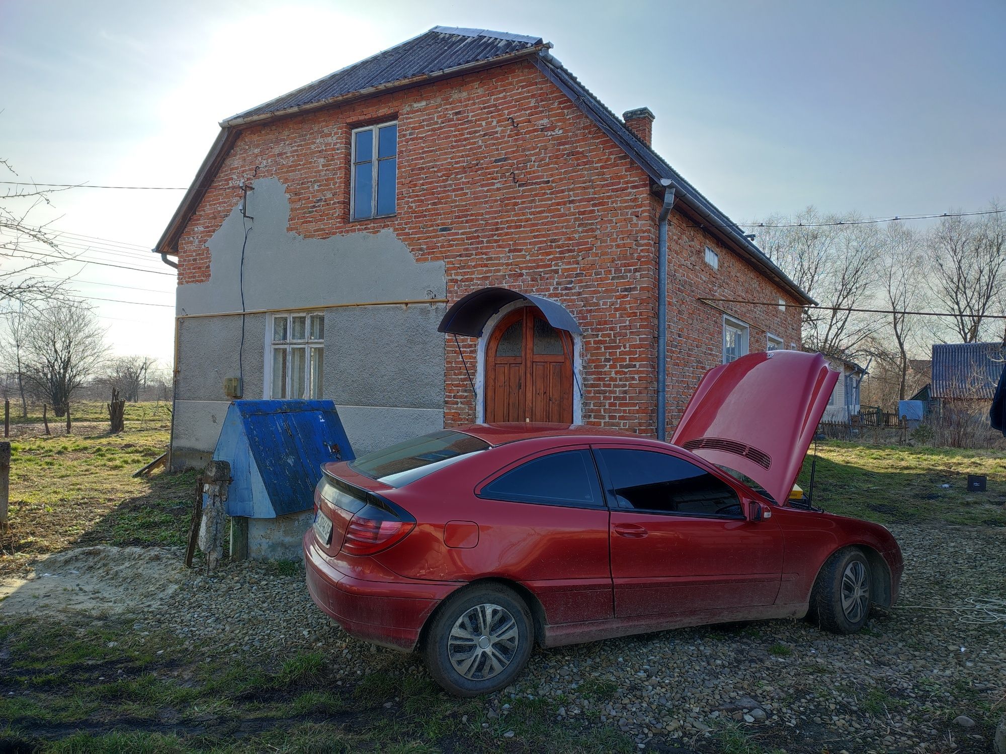 Продаж будинку біля Дністра