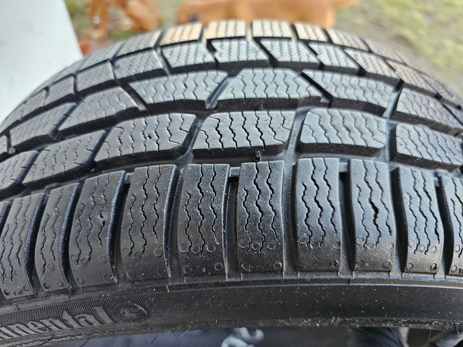 Zima Continental 205/45 R17 8mm