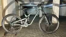 Commencal Supreme DH v5