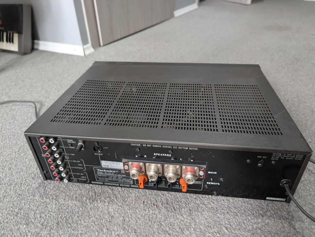Wzmacniacz Technics su-v7
