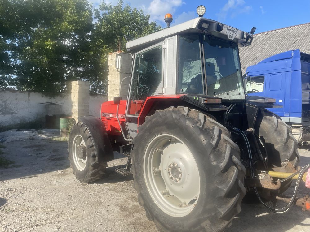 Трактор Massey Ferguson 3085  110 к.с.