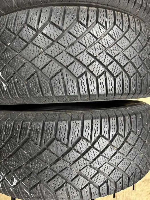 Continental ContiVikingContact 7 215/60 R17 100T