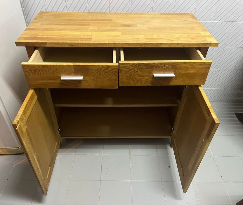 Movel em madeira novo, util para cozinha ou sala