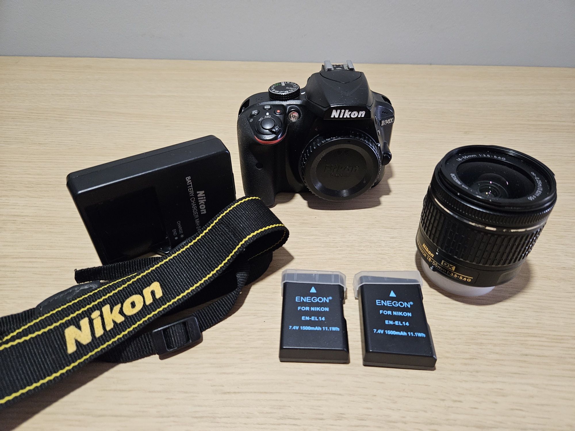Nikon D3400 + 18-55mm