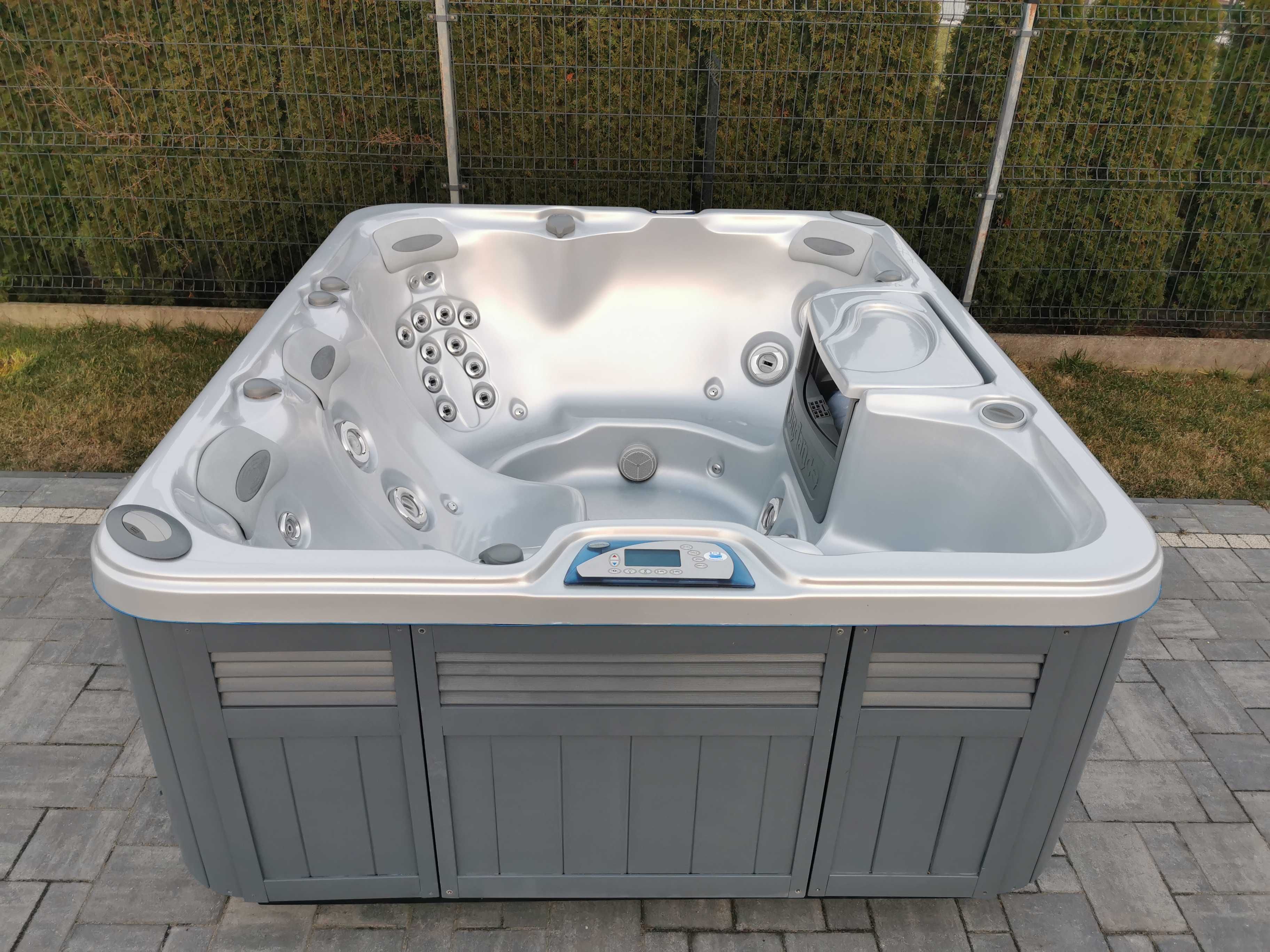 Jaccuzi jakuzi SPA basen całoroczny zimowe SUNDANCE CAMEO po SERWISIE