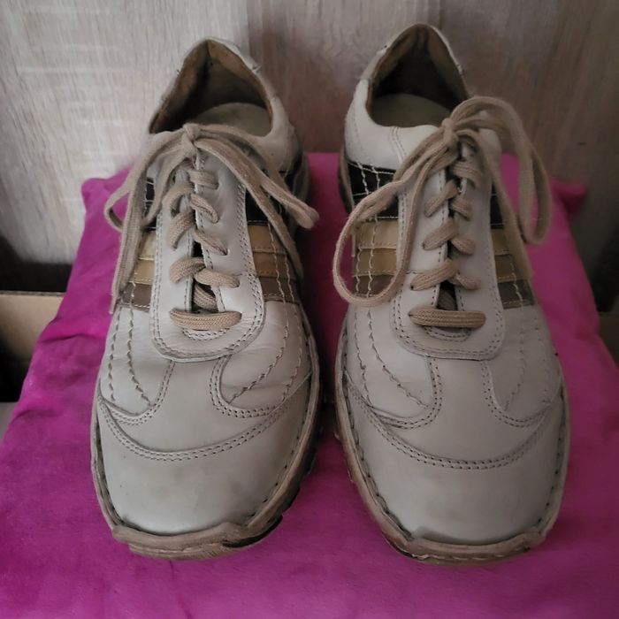 SPRZEDAM buty skórzane rozmiar 40