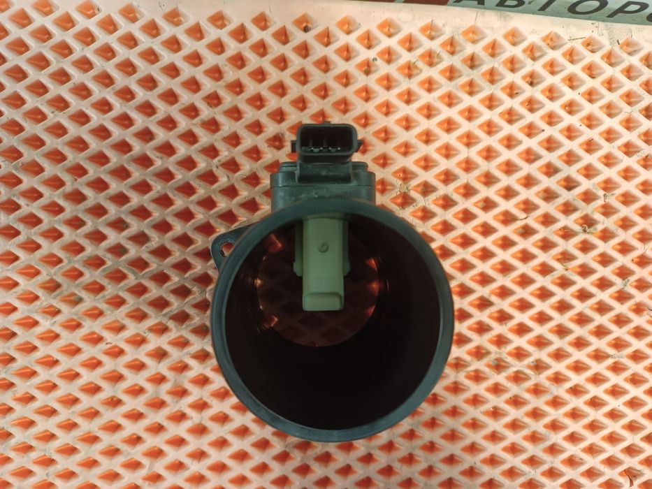 Витратомір повітря H8200702517 Renault 1.5DCI Расходомер воздуха Рено