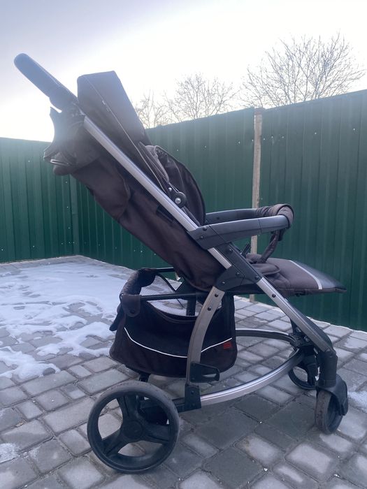 Прогулянкова каляска Carrello Vista