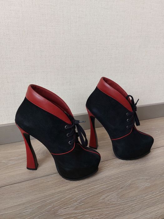 Ботильйони жіночі