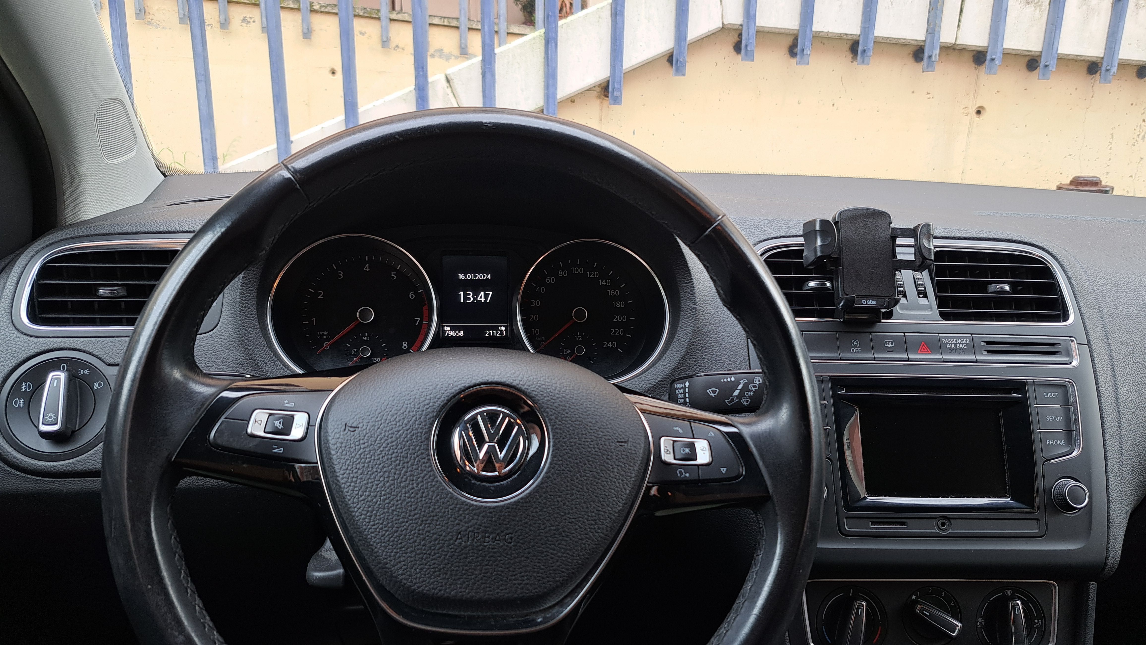 VW Polo 1.0 Confortline de 2016