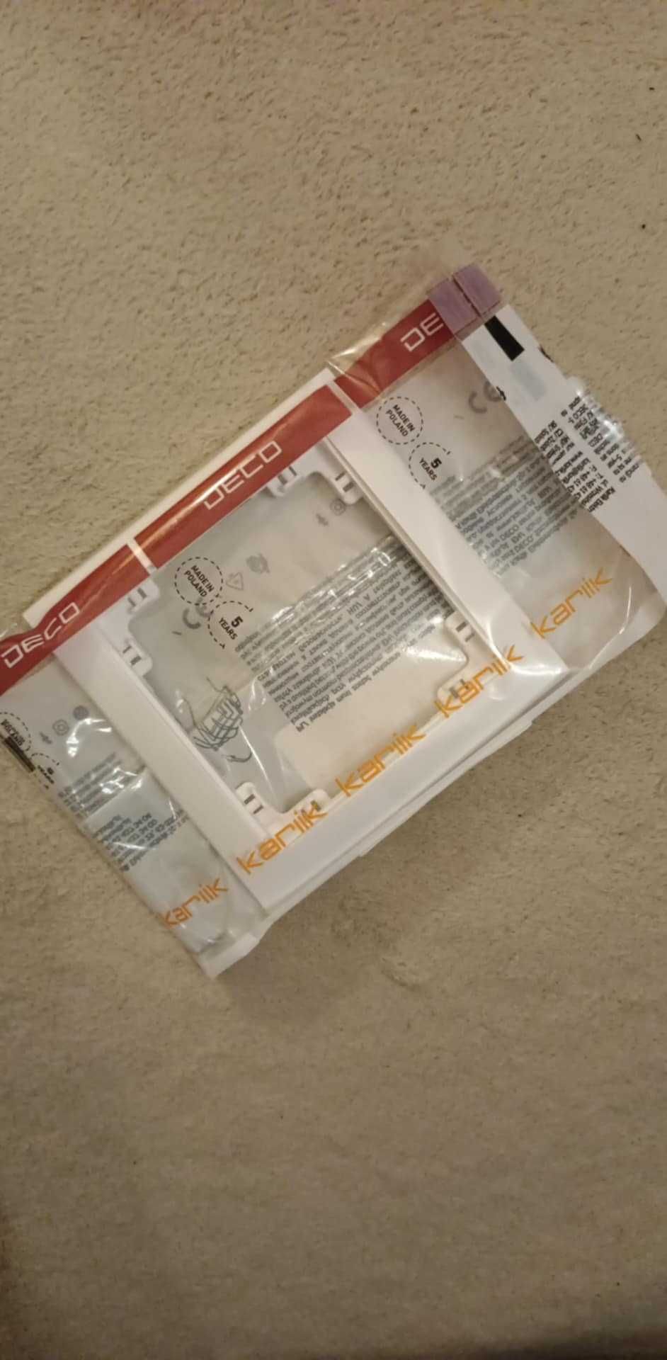 Ramka pojedyncza Biały mat Karlik Deco Soft- 25DRSO-1