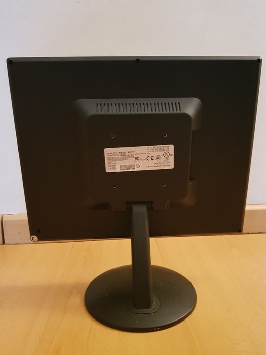 Monitor 14.1 TFT LCD
