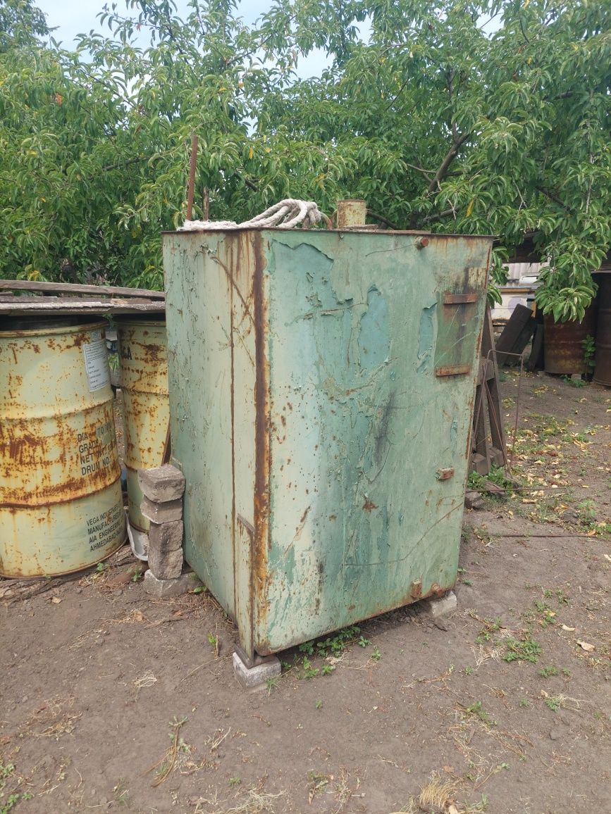 Ємність для пального , ёмкость для топлива