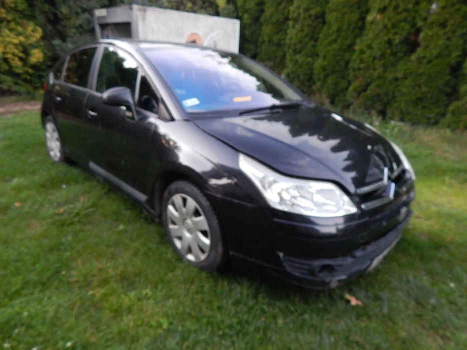 Citroën C4 Po wymianie rozrządu, serwisie olejowym - lekko uszkodzony