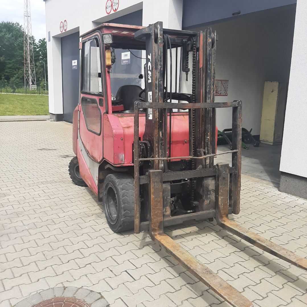 Wózek widłowy TCM FA30D – 3 tony, diesel – 2002 r.