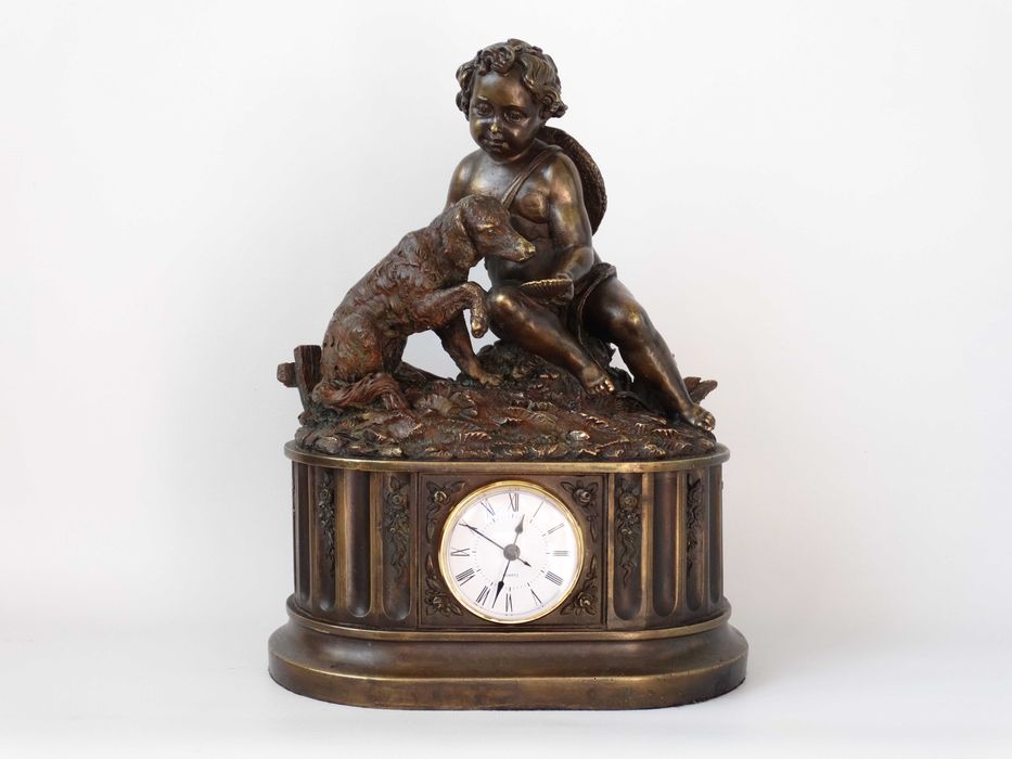 32 см/Камінний годинник з фігурною композицією" Хлопчик із собакою"