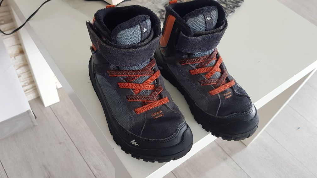 Buty turystyczne zimowe Sh500 warm mid Quechua  rozmiar 29 i 31