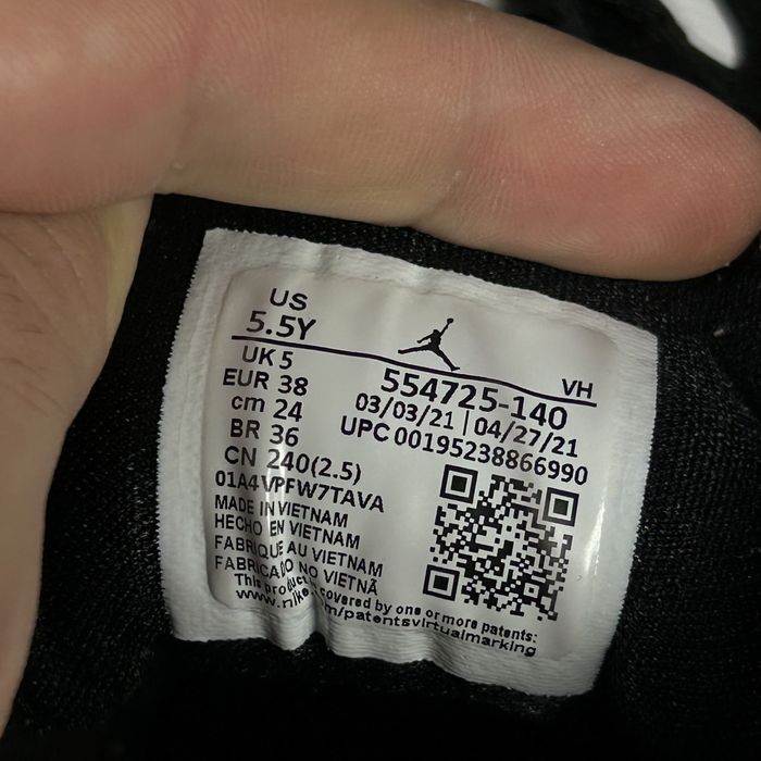 Nike air jordan 1 mid