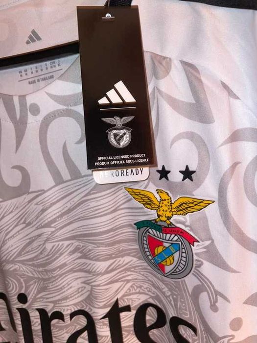 Camisola sport Lisboa e Benfica 25/26
